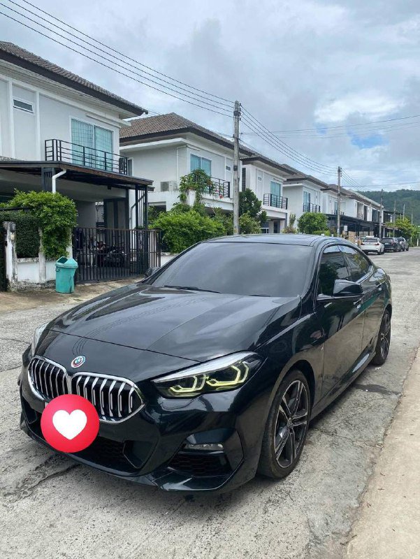 BMW 220 2023