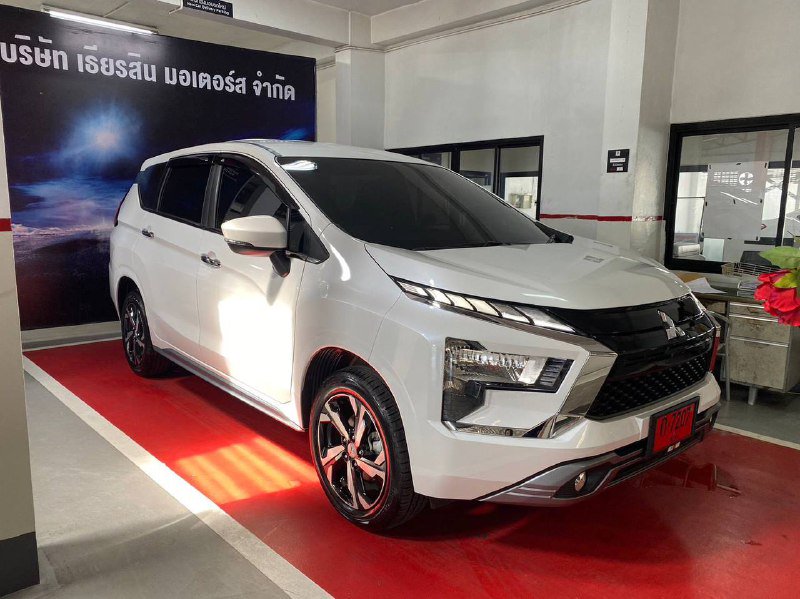 Mitsubishi Xpander 2023, 7 мест