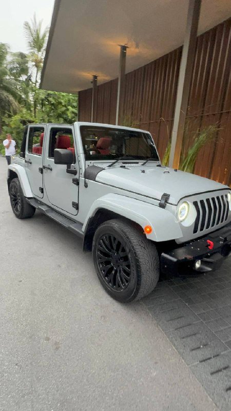 Jeep Wrangler Unlimited (Long)