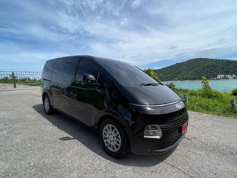 Hyundai Staria 2023, 10 мест