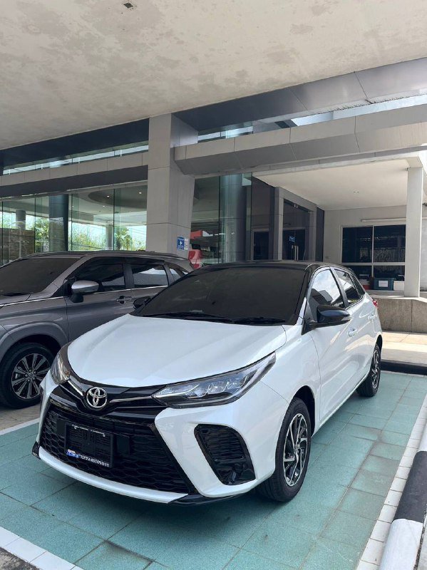 Toyota Yaris HB 2023