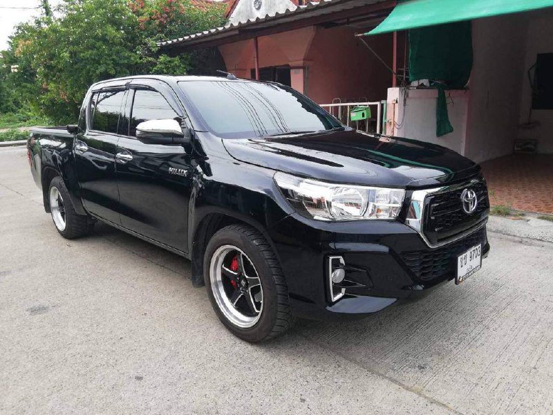 Toyota Hilux Revo 2019