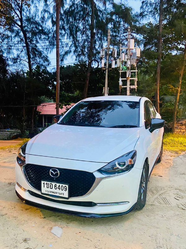 Mazda 2 2023