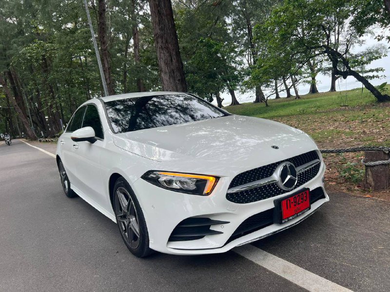 Mercedes-Benz A200 2023